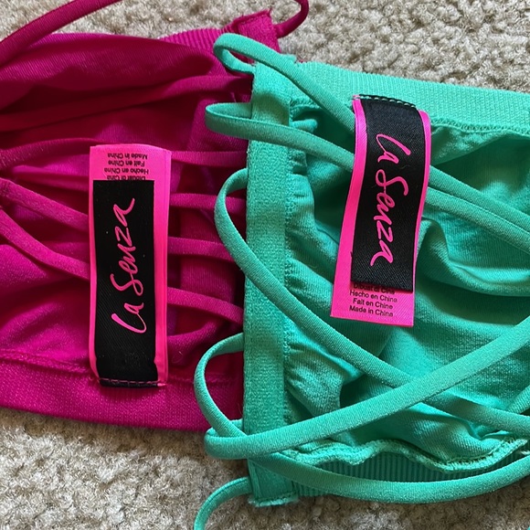 2 Bandeua’s - Picture 9 of 10